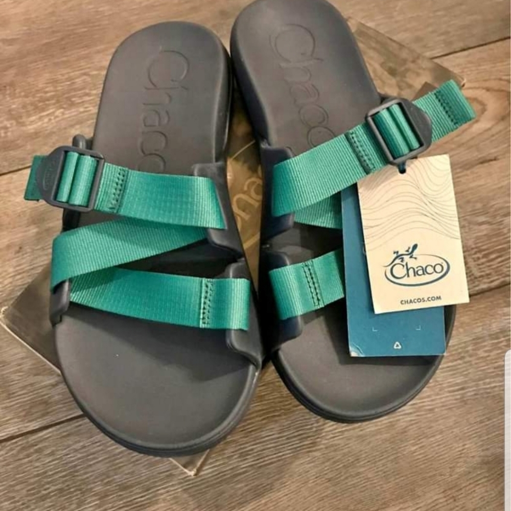 Chaco Chillos NWT